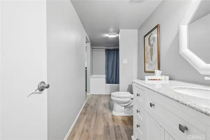 113 CC Downstairs bath door to tub view