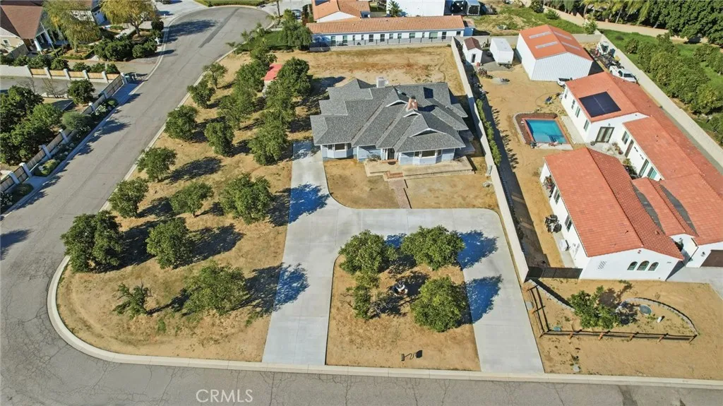 11135 Old Fashion, Riverside, California 92503 home-pic-39