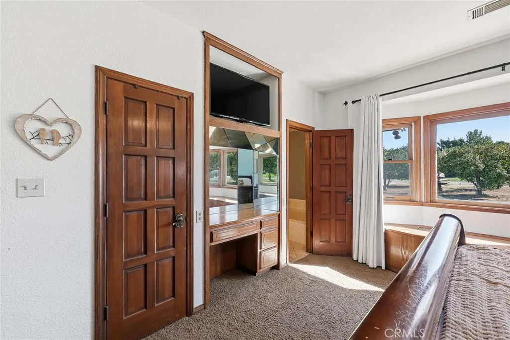 11135 Old Fashion, Riverside, California 92503 home-pic-19