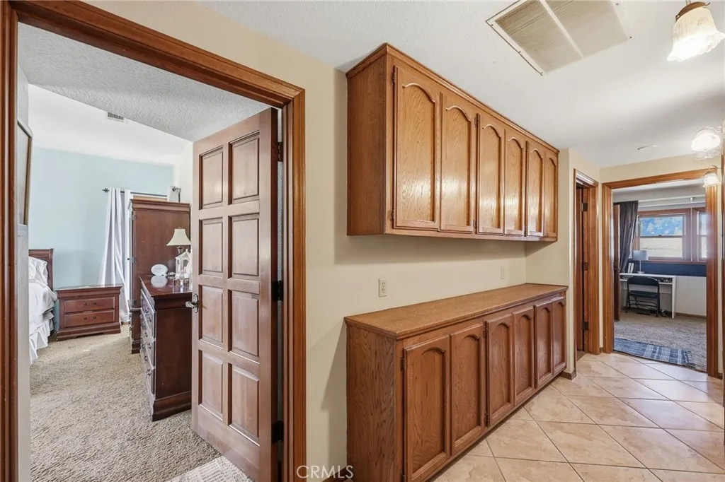 11135 Old Fashion, Riverside, California 92503 home-pic-22
