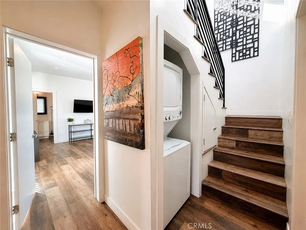 gallery-image 4