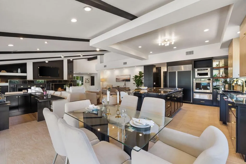 73729 Agave Lane, Palm Desert, California 92260 home-pic-1