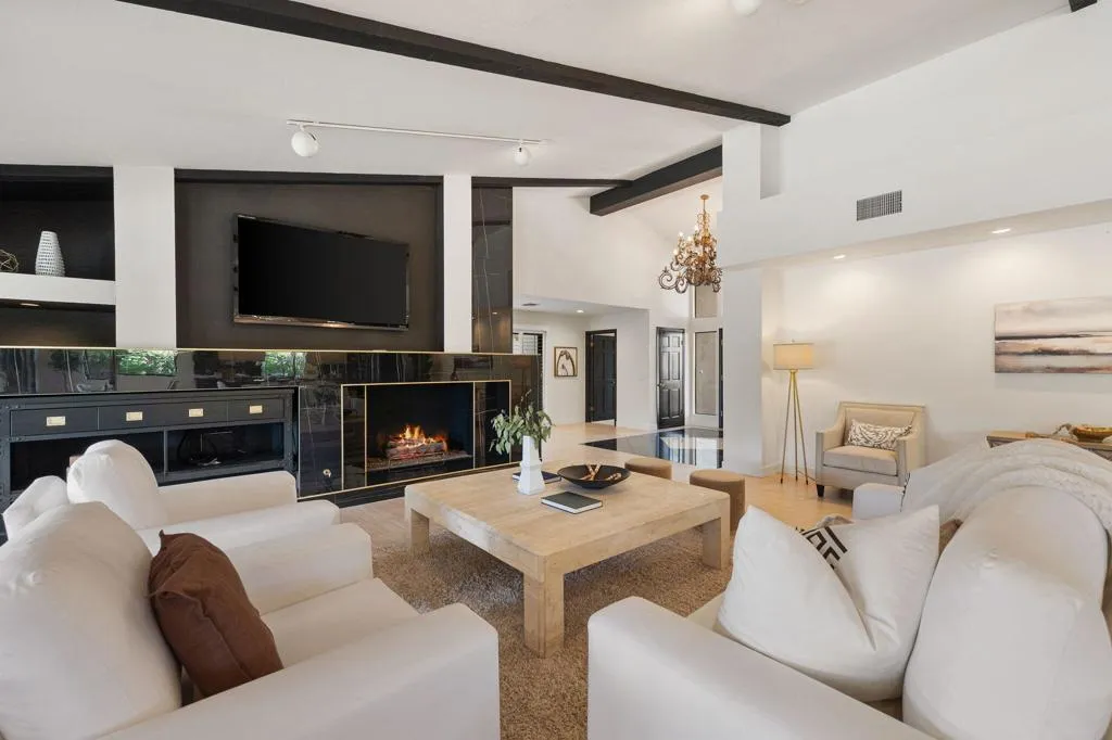 73729 Agave Lane, Palm Desert, California 92260 home-pic-9