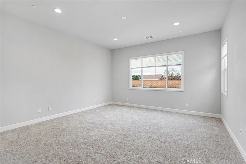 12925 Davona Dale, Apple Valley, California 92308 home-pic-28