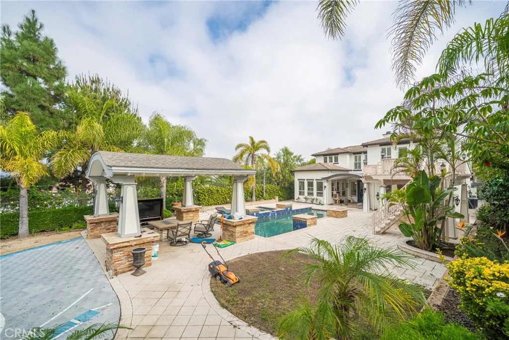 2201 W Snead Street, La Habra, California 90631 home-pic-34