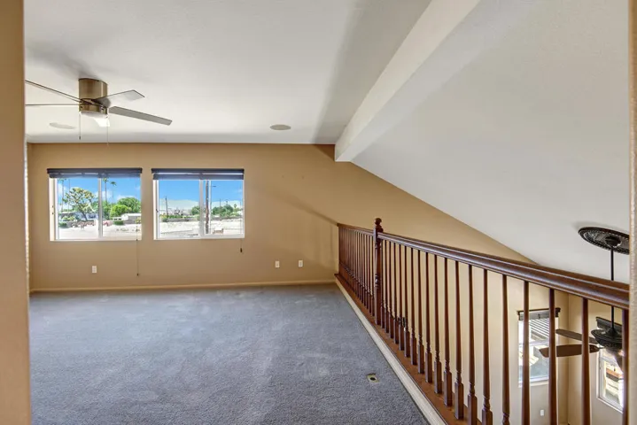 LOFT