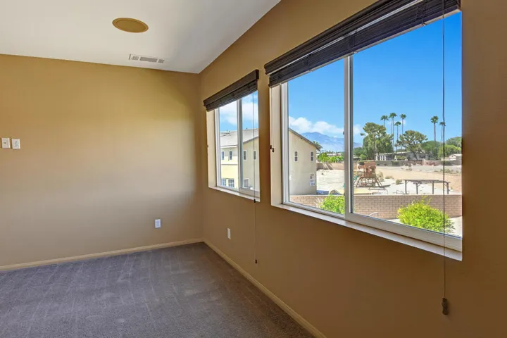 LOFT VIEWS