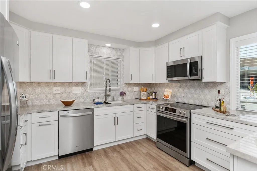 1837 N Studebaker Road, Long Beach, California 90815 home-pic-8