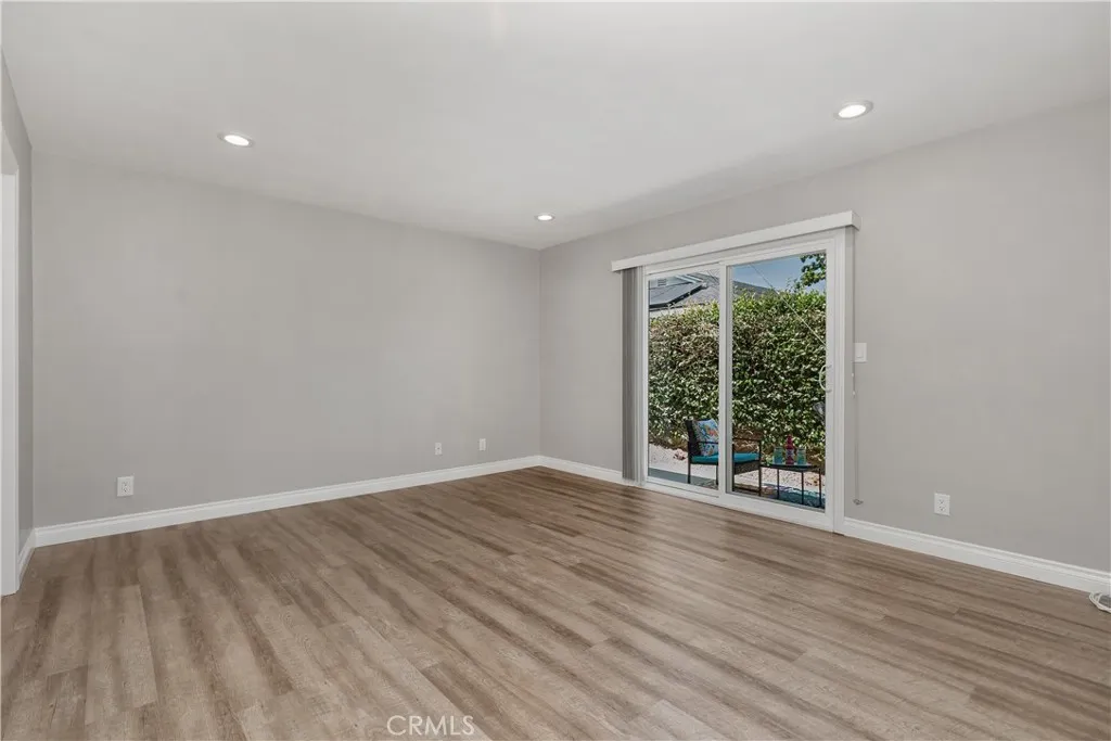 1837 N Studebaker Road, Long Beach, California 90815 home-pic-16