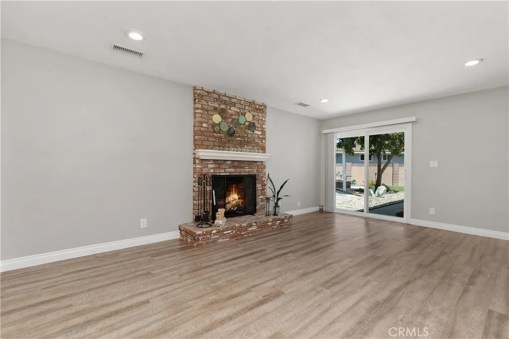 1837 N Studebaker Road, Long Beach, California 90815 home-pic-5
