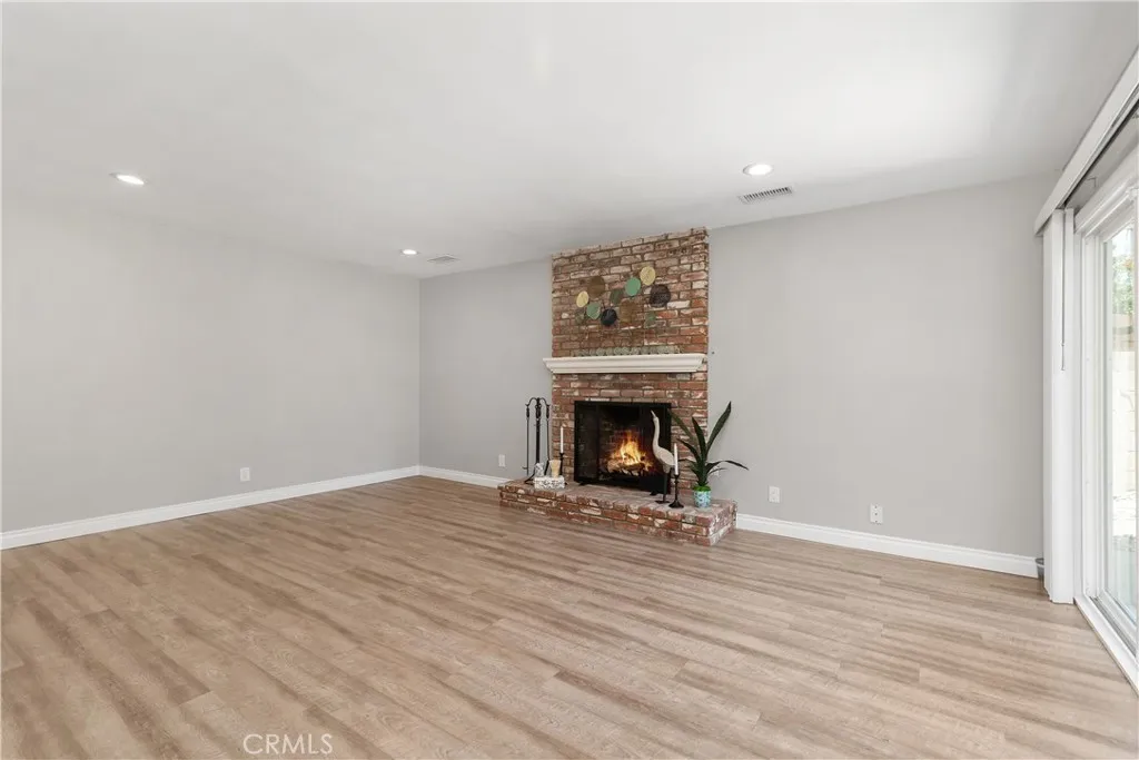1837 N Studebaker Road, Long Beach, California 90815 home-pic-3