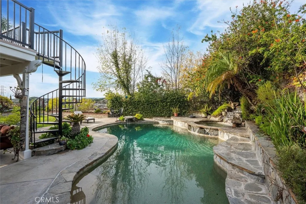 22507 Poplar Street, Saugus, California 91390 home-pic-26