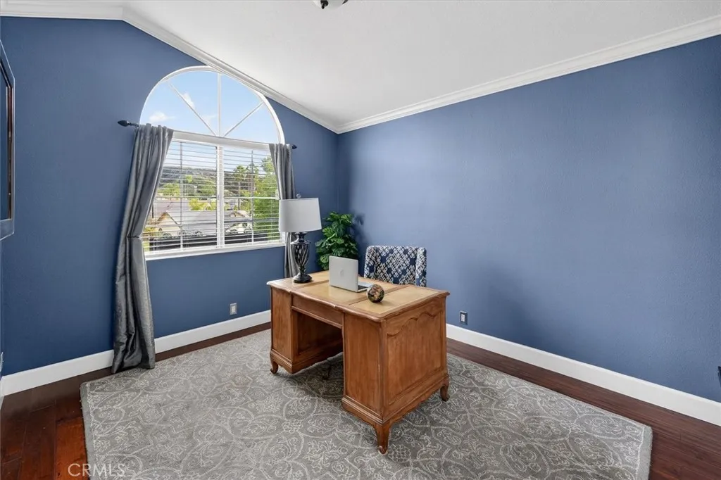 22507 Poplar Street, Saugus, California 91390 home-pic-39