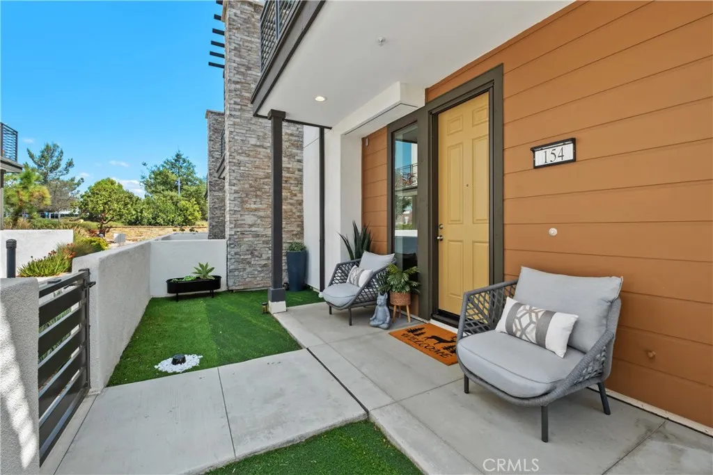 154 Keeper, Irvine, California 92618 home-pic-2