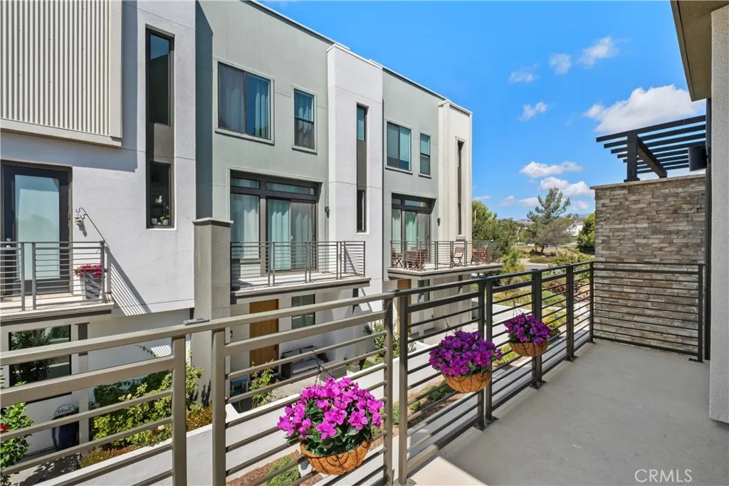 154 Keeper, Irvine, California 92618 home-pic-26