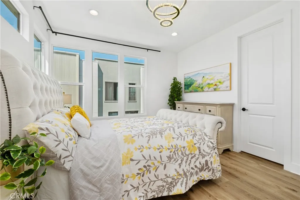 154 Keeper, Irvine, California 92618 home-pic-17