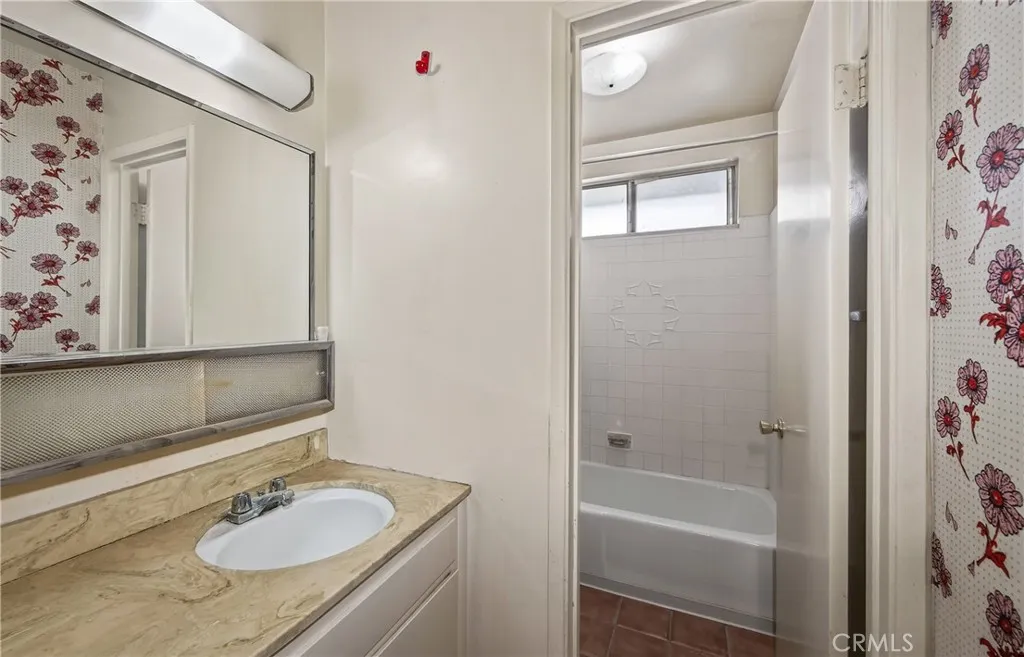 1193 W King, Banning, California 92220 home-pic-16