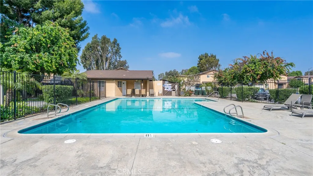 12302 Runnymede Street 4, North Hollywood, California 91605 home-pic-29