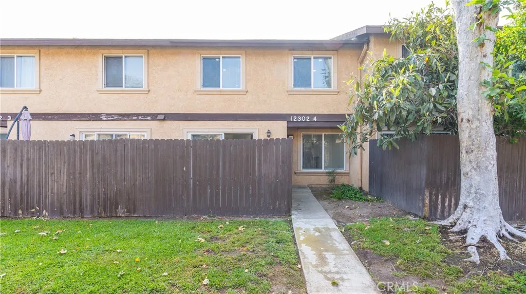 12302 Runnymede Street 4, North Hollywood, California 91605 home-pic-19
