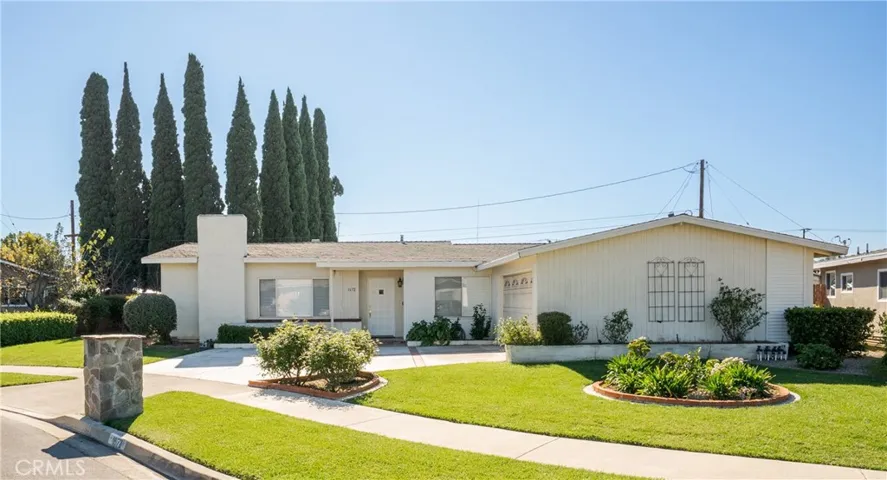 1672 Kenneth Drive, North Tustin, California 92705