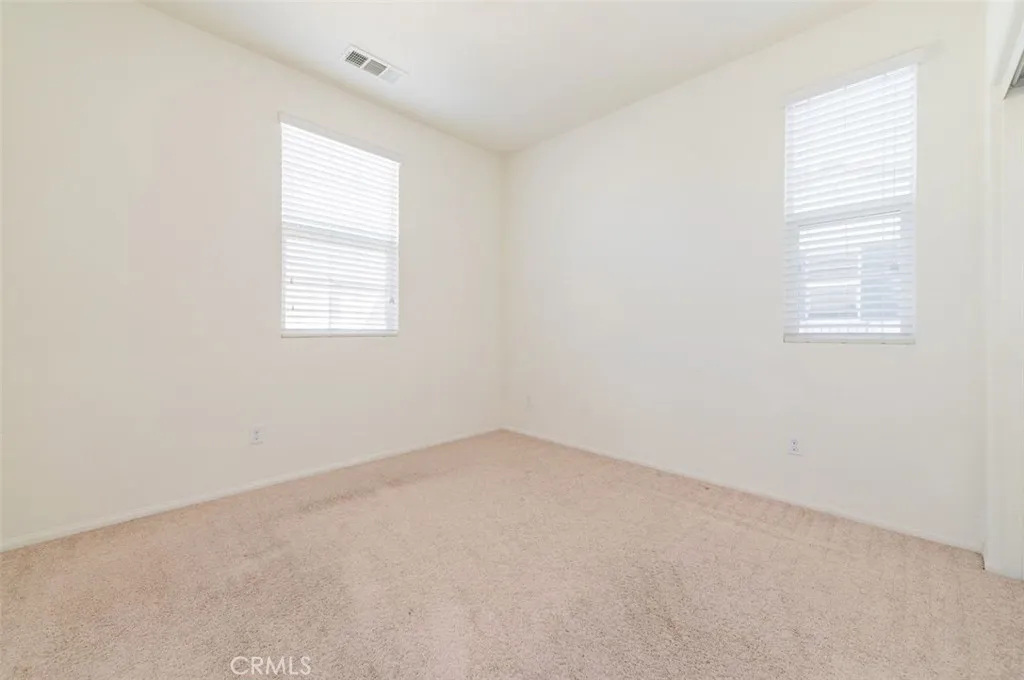 11533 Cambria Court, Chino, California 91710 home-pic-18