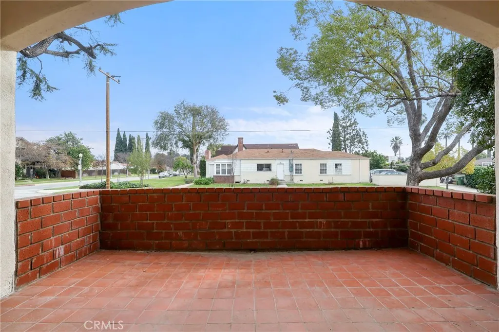 128 E Adams, Alhambra, California 91801 home-pic-11
