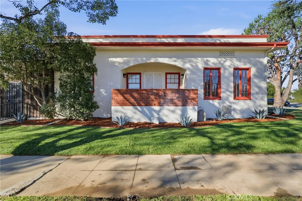 128 E Adams, Alhambra, California 91801 home-pic-3