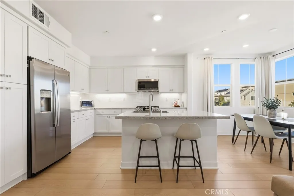 1301 Lasso Way 205, Rancho Mission Viejo, California 92694 home-pic-8