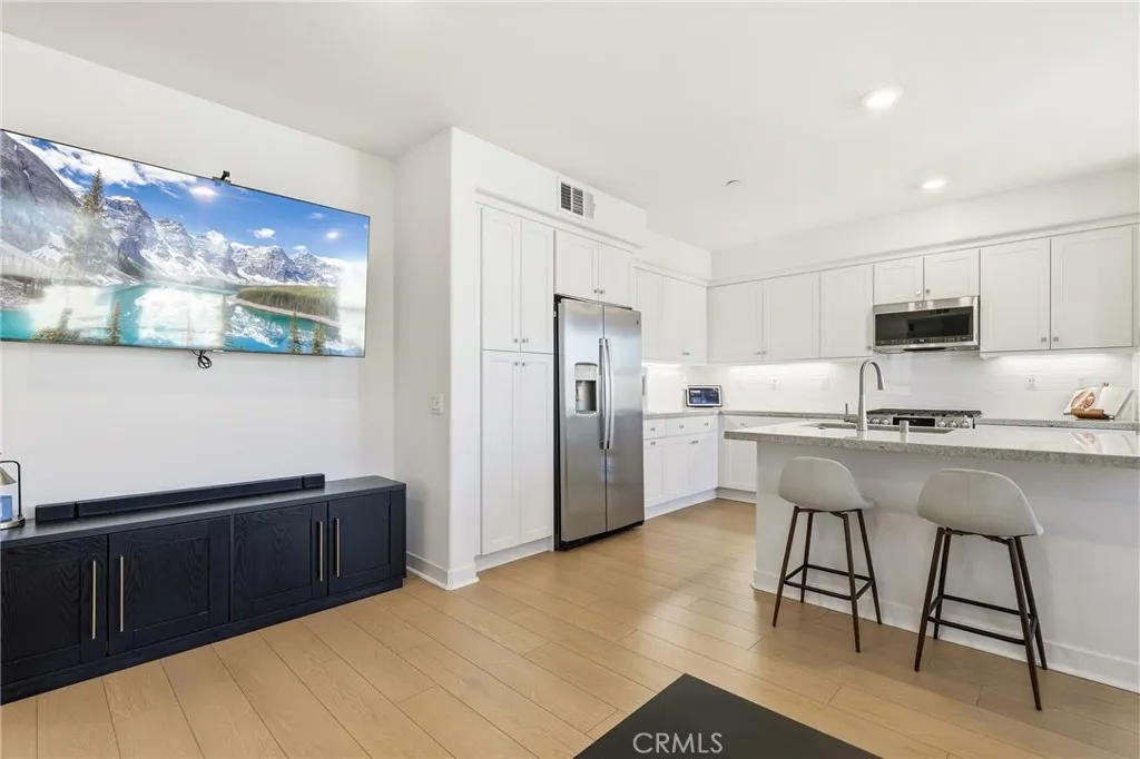 1301 Lasso Way 205, Rancho Mission Viejo, California 92694 home-pic-7
