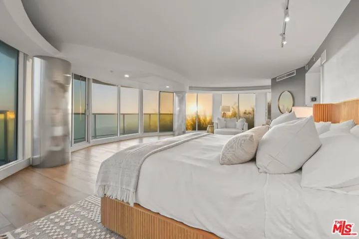 101 Ocean Avenue A100, Santa Monica, California 90402