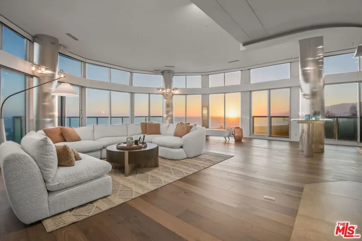 101 Ocean Avenue A100, Santa Monica, California 90402