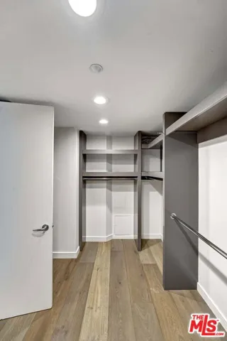 Walk in closet 1
