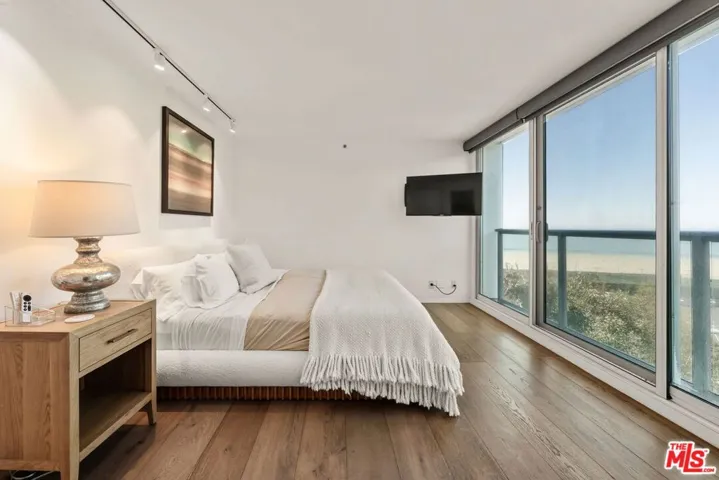 101 Ocean Avenue A100, Santa Monica, California 90402