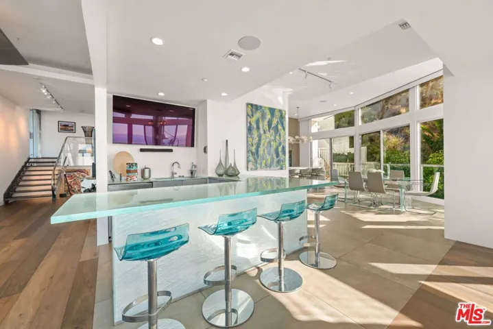 101 Ocean Avenue A100, Santa Monica, California 90402