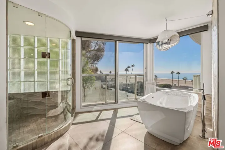 101 Ocean Avenue A100, Santa Monica, California 90402
