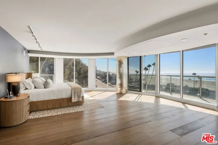 101 Ocean Avenue A100, Santa Monica, California 90402