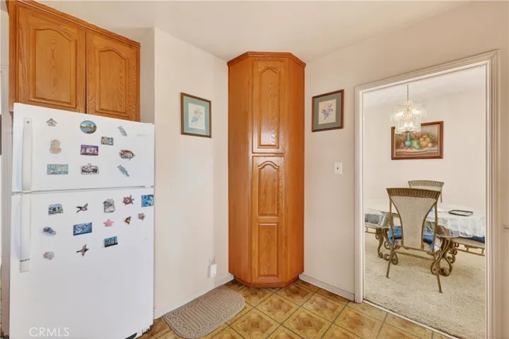 13339 Crocker, Los Angeles, California 90061