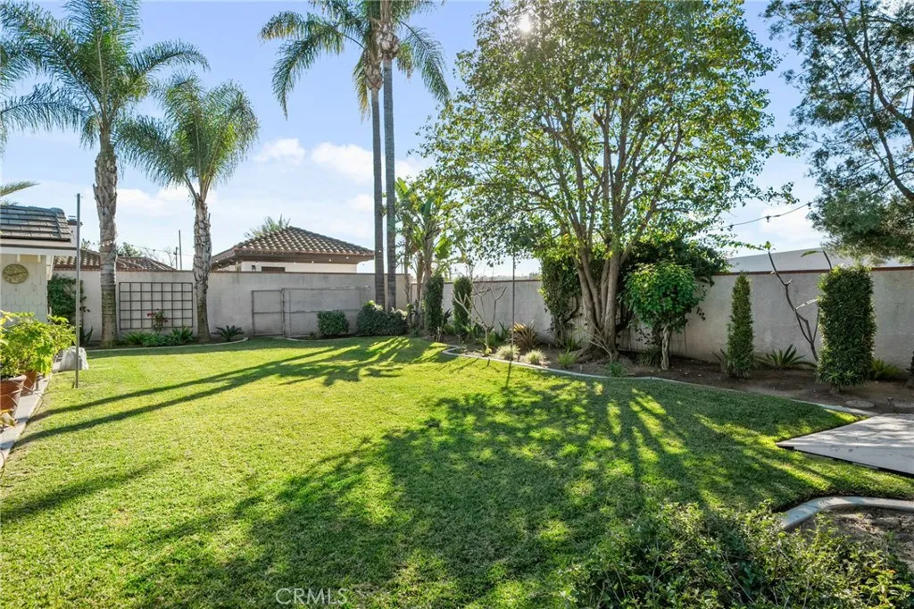 12818 Mckinley, Chino, California 91710 home-pic-47