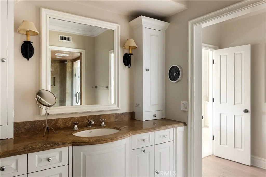 22 Belmont, Newport Beach, California 92660 home-pic-27