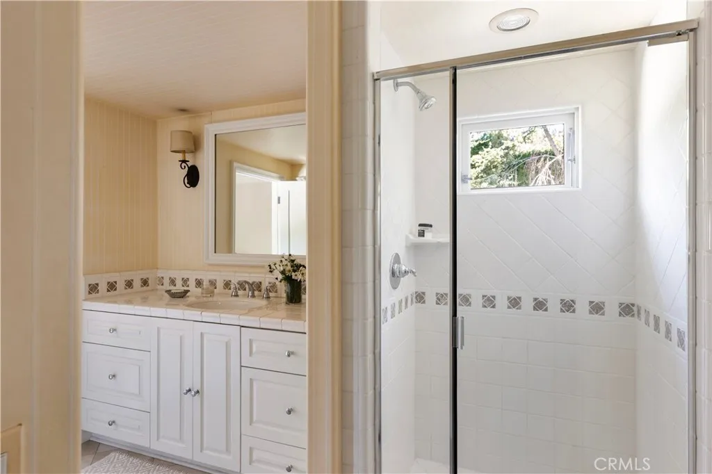 22 Belmont, Newport Beach, California 92660 home-pic-33