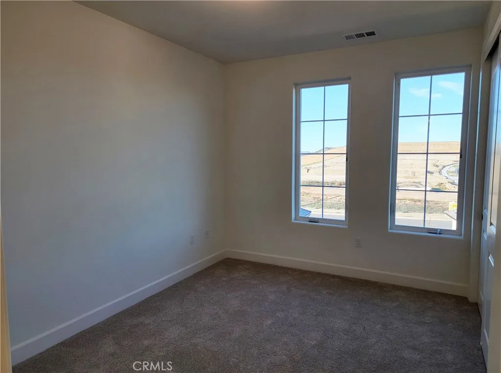 725 Manor Lane, Paso Robles, California 93446 home-pic-18