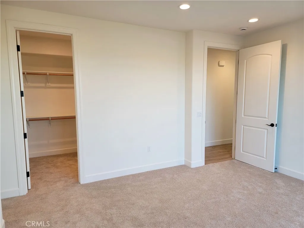 725 Manor Lane, Paso Robles, California 93446 home-pic-9