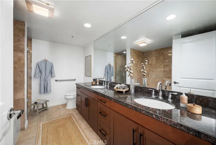 Virtually staged primary en-suite bathroom