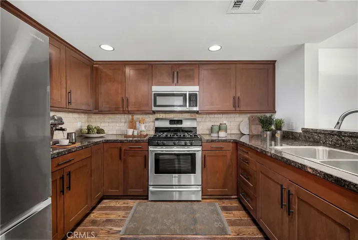 Virtually staged kitchen