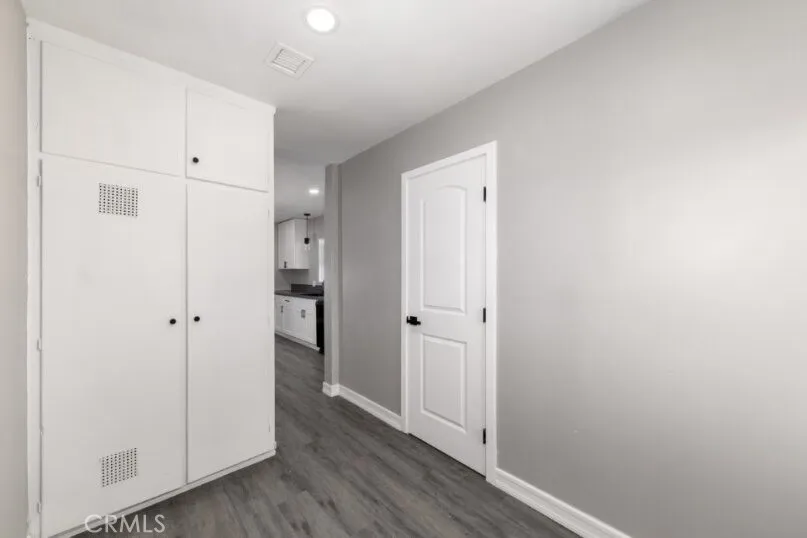 557 E Trenton, San Bernardino, California 92404 home-pic-16