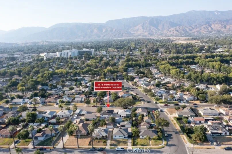 557 E Trenton, San Bernardino, California 92404 home-pic-25