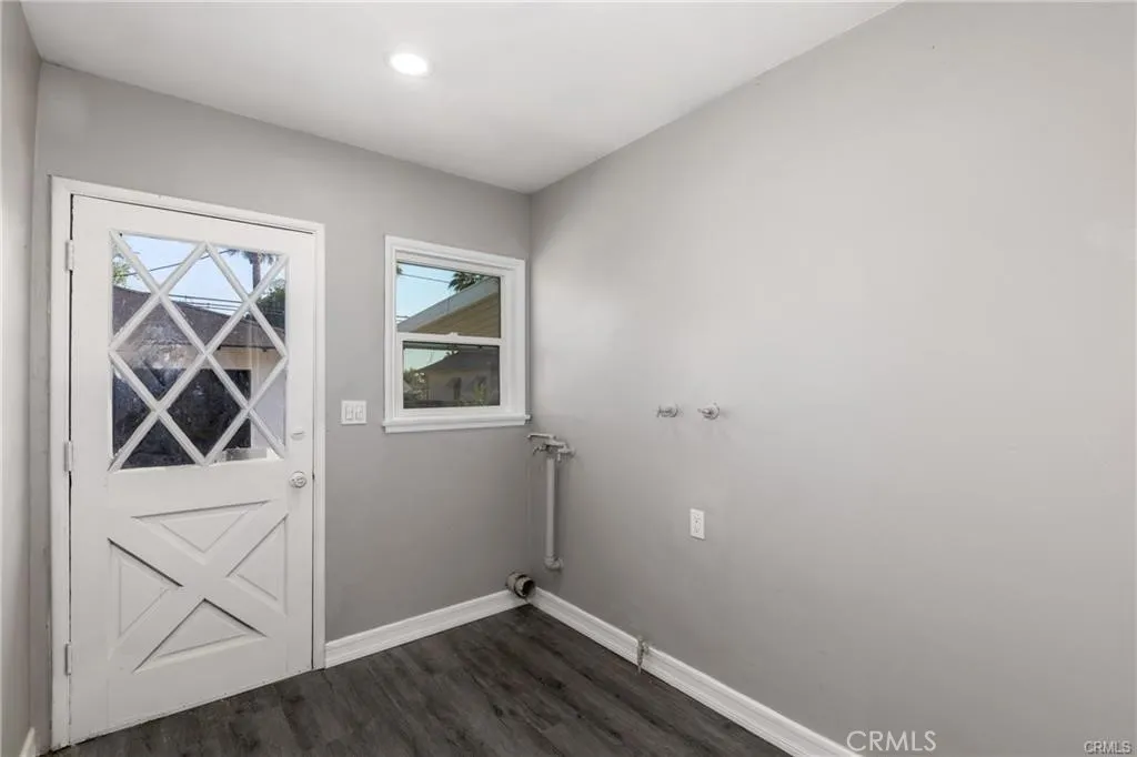 557 E Trenton, San Bernardino, California 92404 home-pic-15