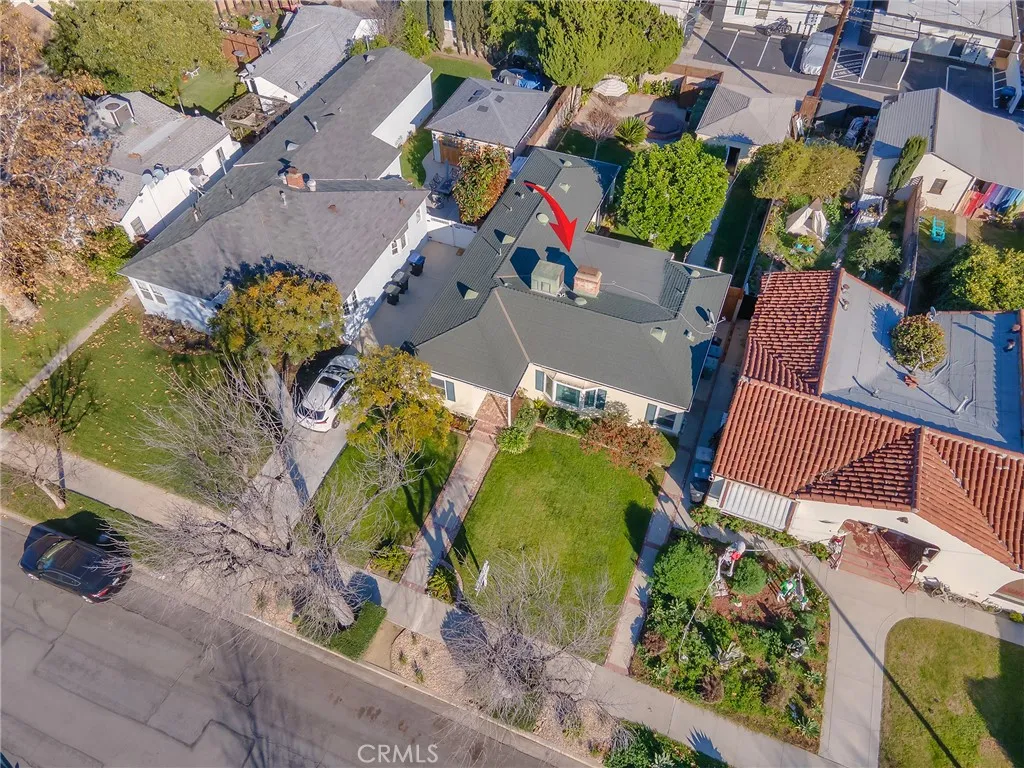 1516 N Pepper Street, Burbank, California 91505 home-pic-52