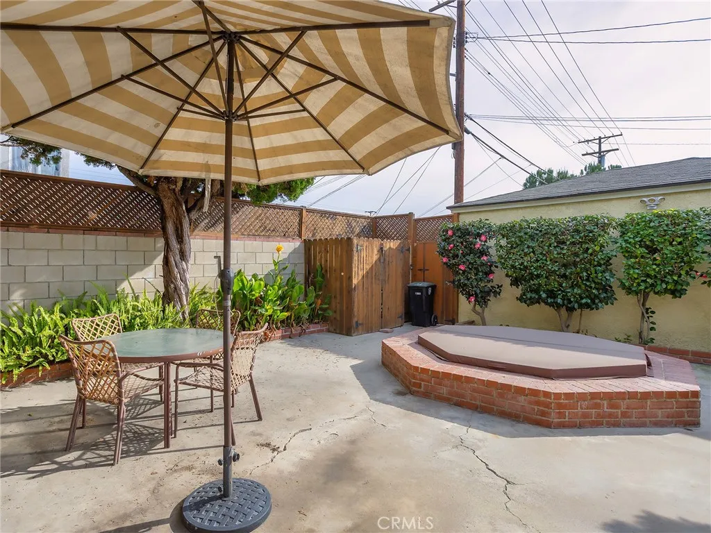 1516 N Pepper Street, Burbank, California 91505 home-pic-41