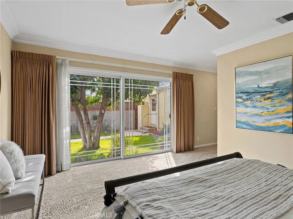 1516 N Pepper Street, Burbank, California 91505 home-pic-24